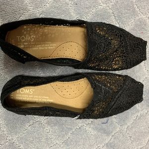 Toms Black Crochet Classics